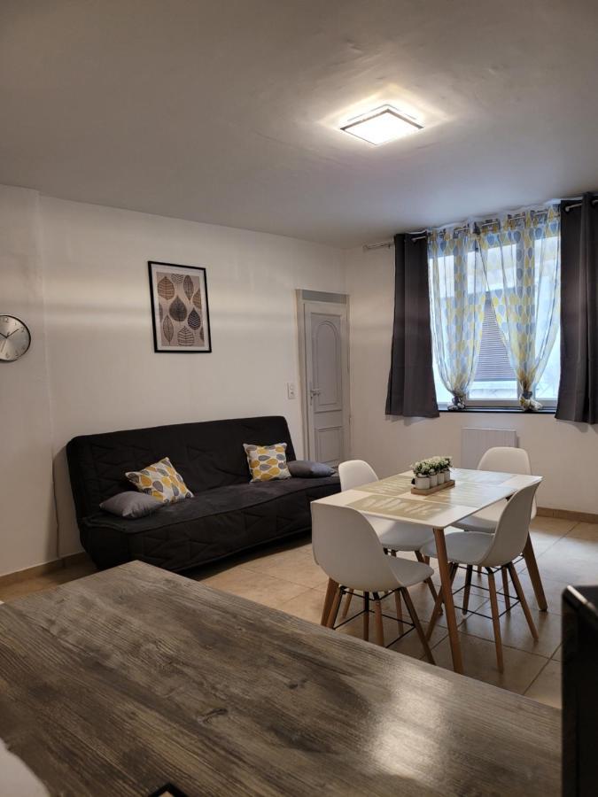 F1 rez de chaussée au coeur de Pont-Saint-Esprit Extérieur photo
